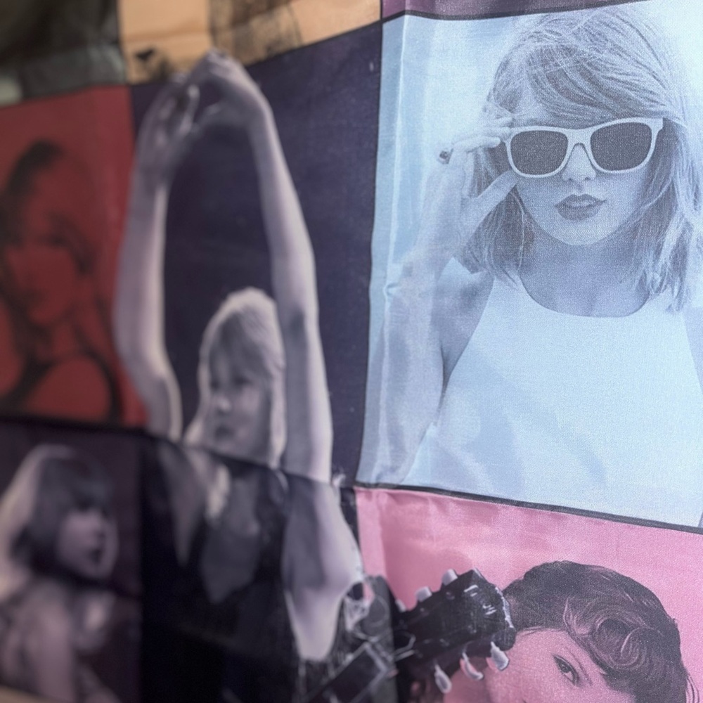 NEW Taylor Swift Wall Art Tapestry Flag College Dorm Bedroom Decor Indoor/Outdoo